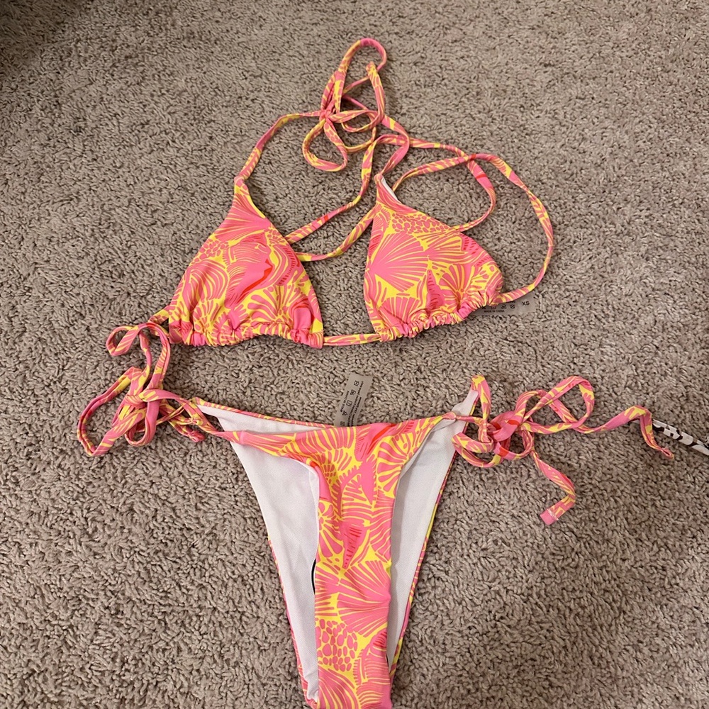 Bikini Bundle!! - image 3